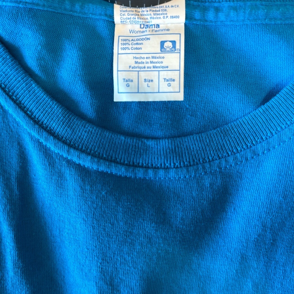 Artesanal Mexican Embroidered Top - Picture 6 of 7